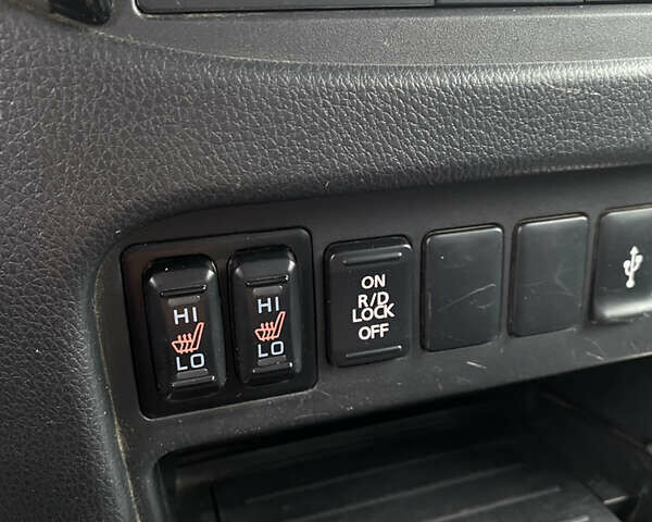 Серый Фиат Fullback, объемом двигателя 2.44 л и пробегом 158 тыс. км за 22500 $, фото 28 на Automoto.ua