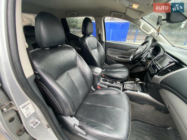 Серый Фиат Fullback, объемом двигателя 2.44 л и пробегом 158 тыс. км за 22500 $, фото 33 на Automoto.ua