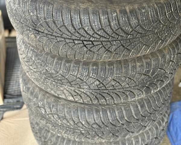 Белый Фиат Гранде Пунто, объемом двигателя 1.37 л и пробегом 74 тыс. км за 5600 $, фото 2 на Automoto.ua