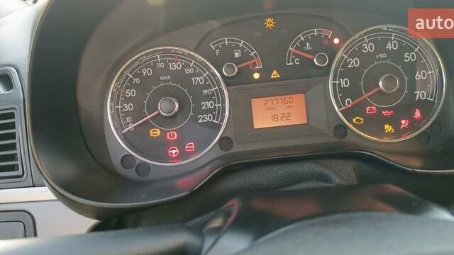 Білий Фіат Гранде Пунто, об'ємом двигуна 1.4 л та пробігом 270 тис. км за 4500 $, фото 28 на Automoto.ua
