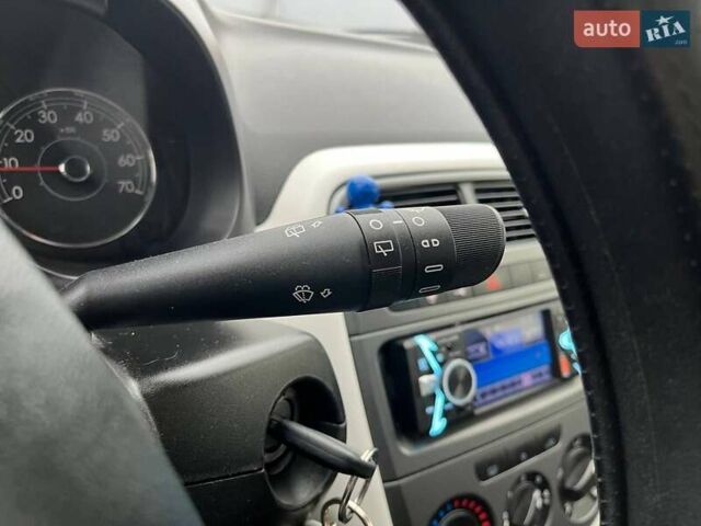 Білий Фіат Гранде Пунто, об'ємом двигуна 1.37 л та пробігом 194 тис. км за 5590 $, фото 18 на Automoto.ua