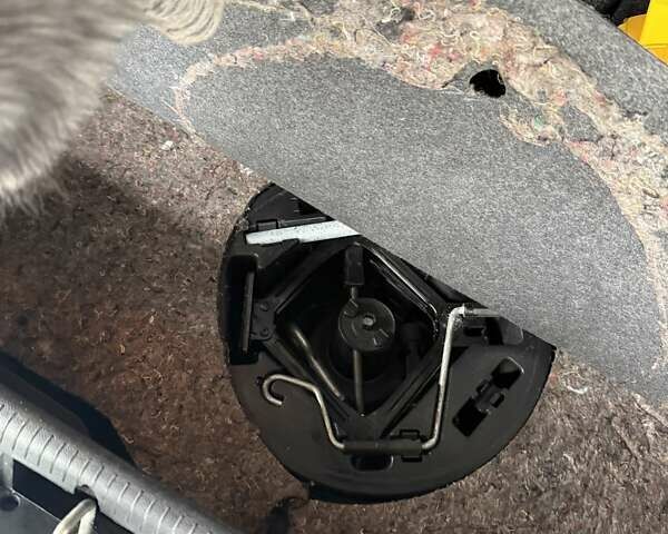 Черный Фиат Гранде Пунто, объемом двигателя 1.37 л и пробегом 156 тыс. км за 4000 $, фото 9 на Automoto.ua