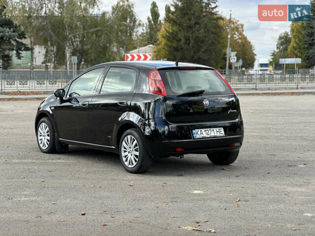 Фиат Гранде Пунто 2008 в Первомайском на Automoto.ua Черный Фиат Гранде Пунто, объемом двигателя 1.4 л и пробегом 156 тыс. км за 5000 $, фото 17 на Automoto.ua