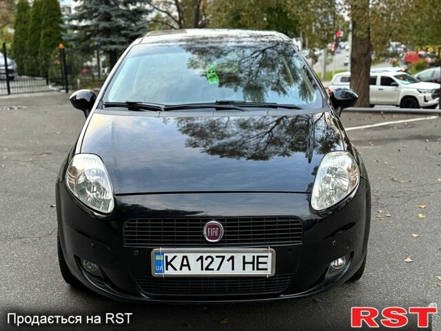 Фиат Гранде Пунто 2008 в Киеве на Automoto.ua Черный Фиат Гранде Пунто, объемом двигателя 1.4 л и пробегом 155 тыс. км за 4200 $, фото 1 на Automoto.ua