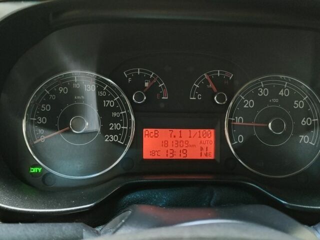 Черный Фиат Гранде Пунто, объемом двигателя 1.4 л и пробегом 187 тыс. км за 4200 $, фото 7 на Automoto.ua