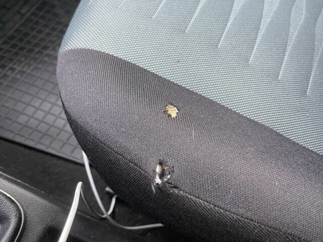 Черный Фиат Гранде Пунто, объемом двигателя 1.4 л и пробегом 248 тыс. км за 3600 $, фото 6 на Automoto.ua