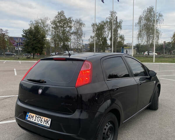 Фиат Гранде Пунто, объемом двигателя 1.25 л и пробегом 284 тыс. км за 3700 $, фото 5 на Automoto.ua