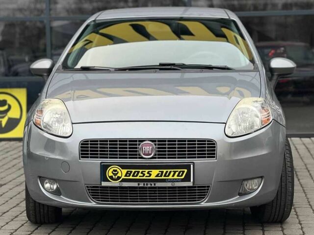 Серый Фиат Гранде Пунто, объемом двигателя 1.4 л и пробегом 194 тыс. км за 5500 $, фото 1 на Automoto.ua