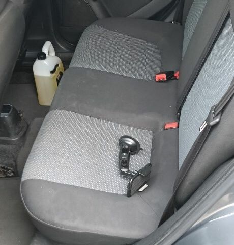 Серый Фиат Гранде Пунто, объемом двигателя 1.4 л и пробегом 195 тыс. км за 4500 $, фото 1 на Automoto.ua