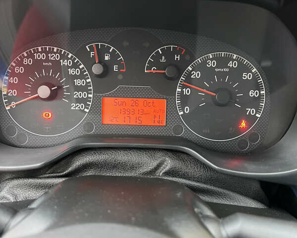 Синий Фиат Гранде Пунто, объемом двигателя 1.37 л и пробегом 139 тыс. км за 4200 $, фото 7 на Automoto.ua