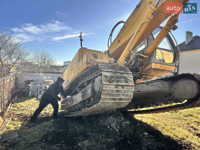 Желтый Фиат-Хитачи EX, объемом двигателя 0 л и пробегом 100 тыс. км за 27500 $, фото 2 на Automoto.ua