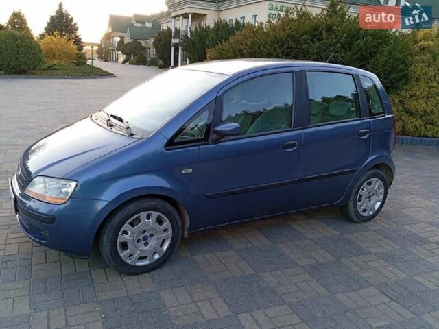Синий Фиат Идея, объемом двигателя 1.91 л и пробегом 215 тыс. км за 3450 $, фото 3 на Automoto.ua