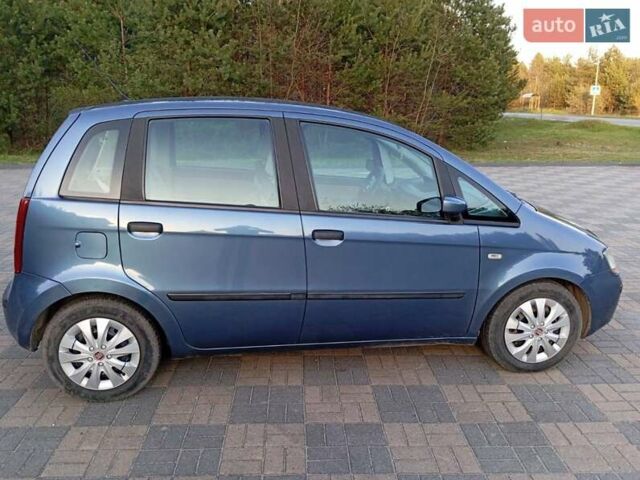 Синий Фиат Идея, объемом двигателя 1.91 л и пробегом 215 тыс. км за 3450 $, фото 7 на Automoto.ua