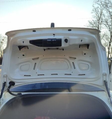 Білий Фіат Лінеа, об'ємом двигуна 1.37 л та пробігом 175 тис. км за 4250 $, фото 14 на Automoto.ua