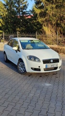 Білий Фіат Лінеа, об'ємом двигуна 1.37 л та пробігом 175 тис. км за 4250 $, фото 2 на Automoto.ua