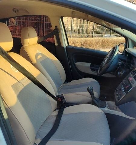 Білий Фіат Лінеа, об'ємом двигуна 1.37 л та пробігом 175 тис. км за 4250 $, фото 13 на Automoto.ua