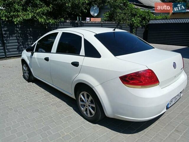 Белый Фиат Линеа, объемом двигателя 1.37 л и пробегом 222 тыс. км за 5100 $, фото 5 на Automoto.ua