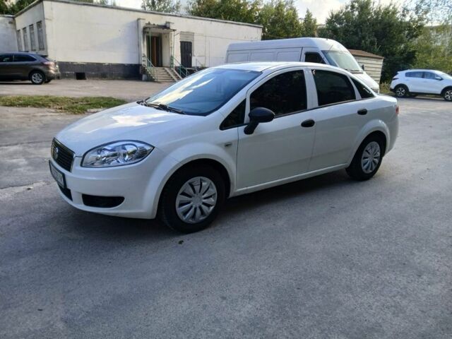 Білий Фіат Лінеа, об'ємом двигуна 1.4 л та пробігом 250 тис. км за 4216 $, фото 3 на Automoto.ua