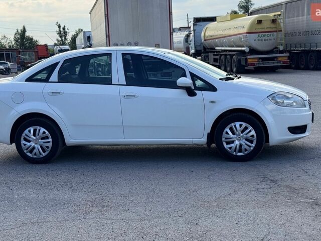 Білий Фіат Лінеа, об'ємом двигуна 1.4 л та пробігом 258 тис. км за 3100 $, фото 3 на Automoto.ua