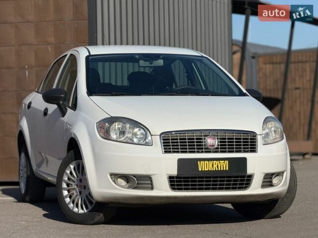 Білий Фіат Лінеа, об'ємом двигуна 1.37 л та пробігом 191 тис. км за 5350 $, фото 4 на Automoto.ua