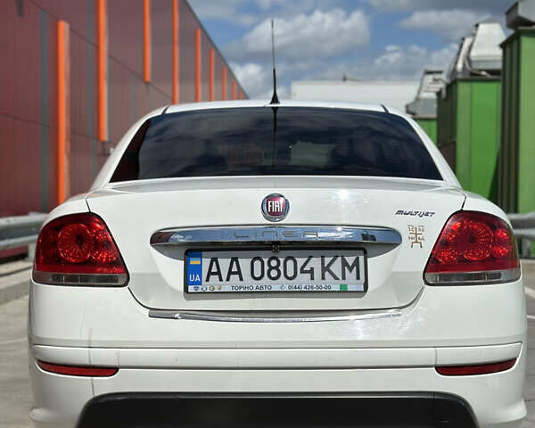 Білий Фіат Лінеа, об'ємом двигуна 1.3 л та пробігом 230 тис. км за 5500 $, фото 5 на Automoto.ua