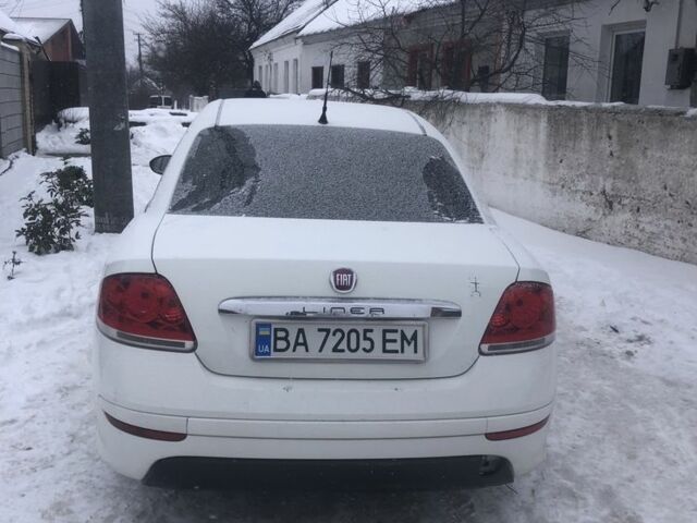 Білий Фіат Лінеа, об'ємом двигуна 1.4 л та пробігом 390 тис. км за 4399 $, фото 4 на Automoto.ua