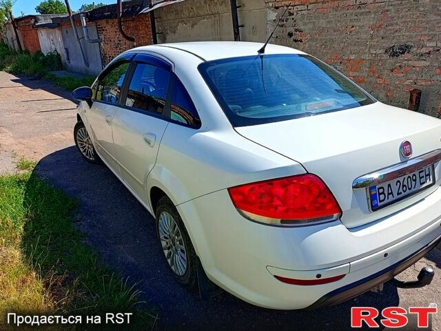 Білий Фіат Лінеа, об'ємом двигуна 1.3 л та пробігом 92 тис. км за 8000 $, фото 5 на Automoto.ua