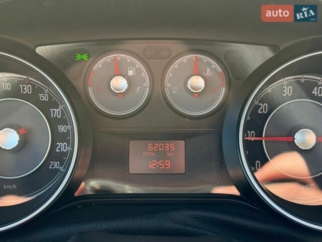 Білий Фіат Лінеа, об'ємом двигуна 1.37 л та пробігом 62 тис. км за 7100 $, фото 11 на Automoto.ua