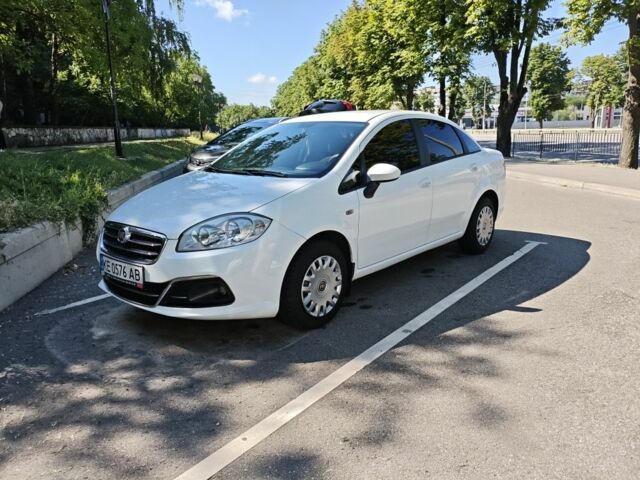 Білий Фіат Лінеа, об'ємом двигуна 1.3 л та пробігом 180 тис. км за 5206 $, фото 17 на Automoto.ua