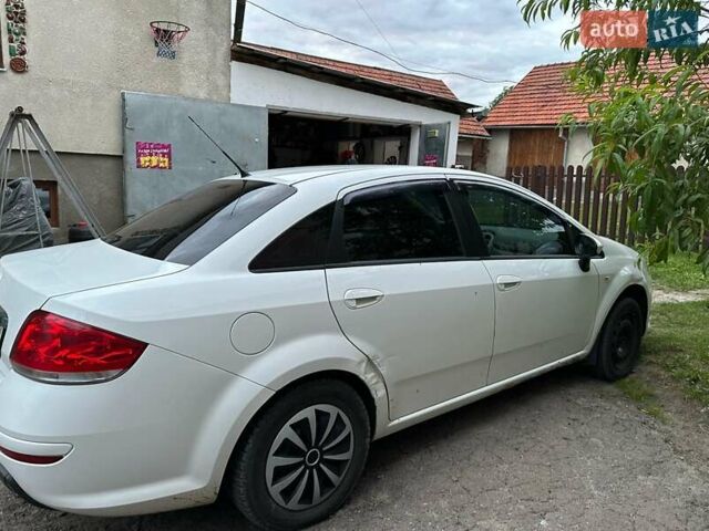 Білий Фіат Лінеа, об'ємом двигуна 1.4 л та пробігом 217 тис. км за 4800 $, фото 5 на Automoto.ua