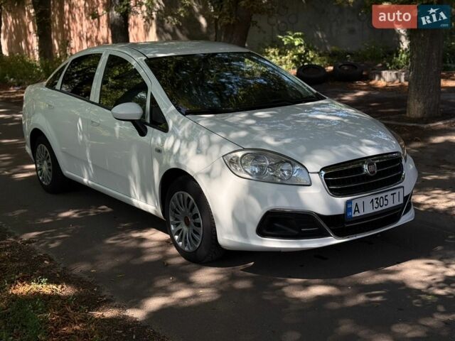Білий Фіат Лінеа, об'ємом двигуна 1.37 л та пробігом 229 тис. км за 4999 $, фото 2 на Automoto.ua