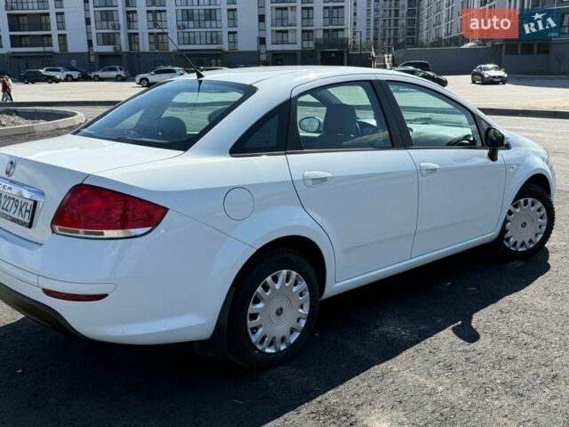 Білий Фіат Лінеа, об'ємом двигуна 1.37 л та пробігом 62 тис. км за 7100 $, фото 6 на Automoto.ua