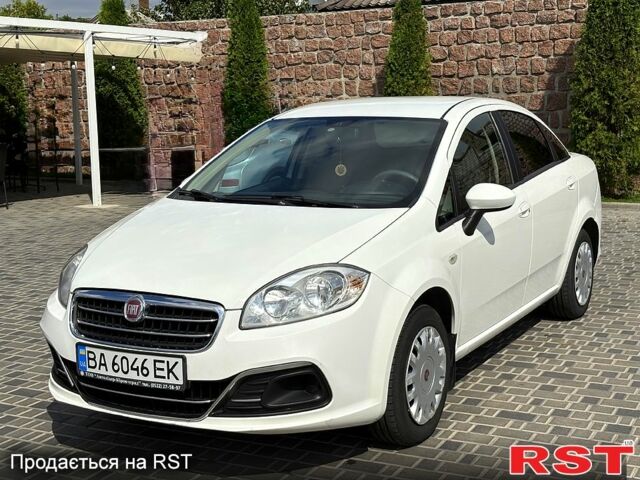 Білий Фіат Лінеа, об'ємом двигуна 1.4 л та пробігом 283 тис. км за 5399 $, фото 6 на Automoto.ua