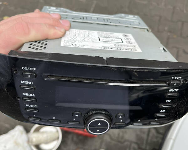 Білий Фіат Лінеа, об'ємом двигуна 1.37 л та пробігом 225 тис. км за 3900 $, фото 50 на Automoto.ua