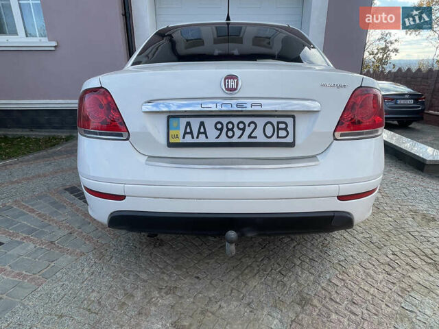 Белый Фиат Линеа, объемом двигателя 1.25 л и пробегом 216 тыс. км за 6700 $, фото 1 на Automoto.ua