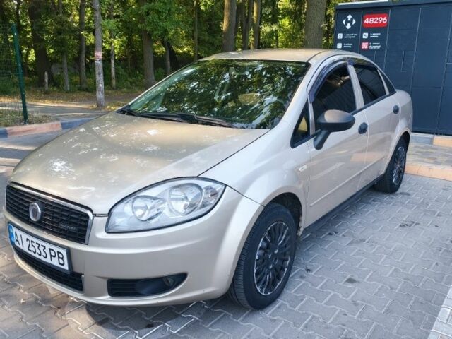 Бежевий Фіат Лінеа, об'ємом двигуна 1.2 л та пробігом 322 тис. км за 3500 $, фото 1 на Automoto.ua