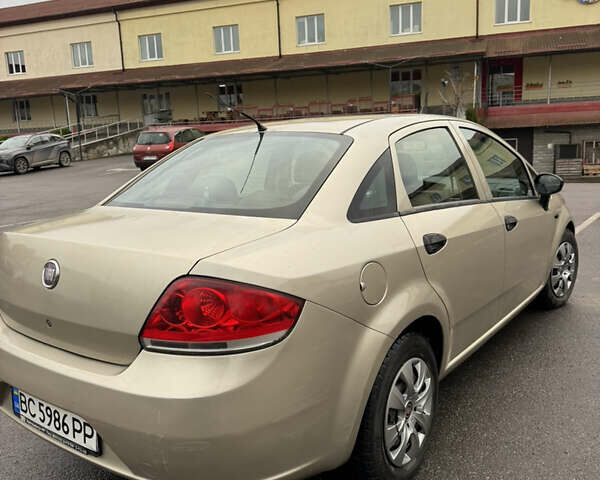 Бежевый Фиат Линеа, объемом двигателя 1.3 л и пробегом 196 тыс. км за 3100 $, фото 6 на Automoto.ua