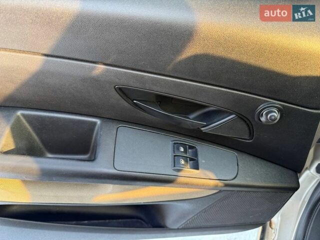 Бежевий Фіат Лінеа, об'ємом двигуна 1.25 л та пробігом 323 тис. км за 3690 $, фото 15 на Automoto.ua