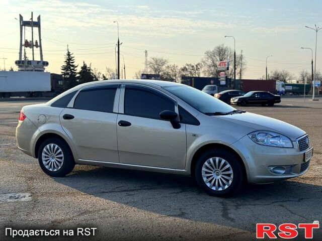 Бежевий Фіат Лінеа, об'ємом двигуна 1.4 л та пробігом 180 тис. км за 4450 $, фото 3 на Automoto.ua