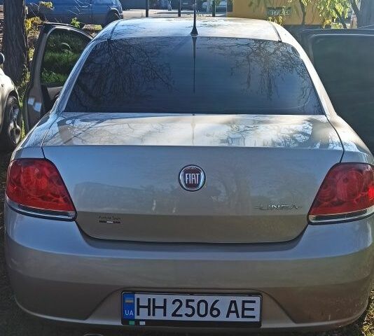 Бежевий Фіат Лінеа, об'ємом двигуна 1.4 л та пробігом 121 тис. км за 5700 $, фото 1 на Automoto.ua