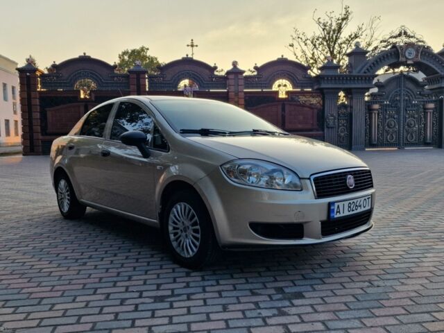 Бежевый Фиат Линеа, объемом двигателя 1.4 л и пробегом 256 тыс. км за 4650 $, фото 5 на Automoto.ua