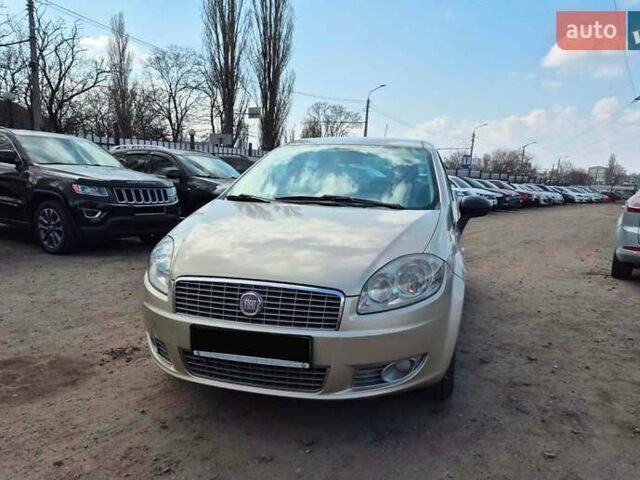 Бежевый Фиат Линеа, объемом двигателя 1.37 л и пробегом 158 тыс. км за 5200 $, фото 1 на Automoto.ua