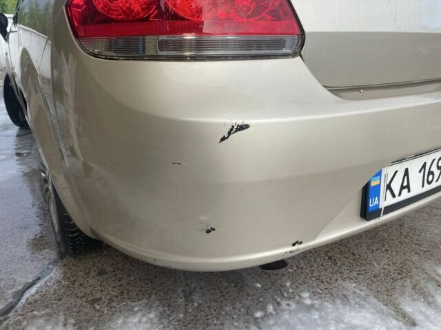 Бежевий Фіат Лінеа, об'ємом двигуна 1.4 л та пробігом 260 тис. км за 4500 $, фото 4 на Automoto.ua