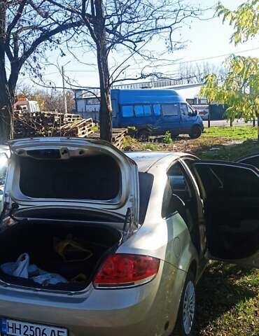 Бежевий Фіат Лінеа, об'ємом двигуна 1.37 л та пробігом 121 тис. км за 5400 $, фото 6 на Automoto.ua