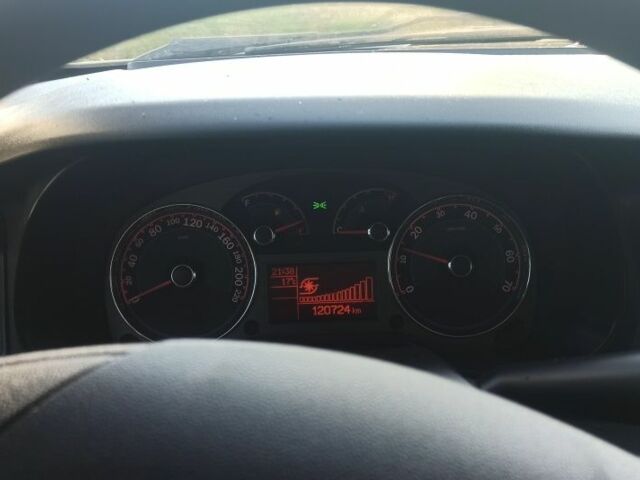 Бежевий Фіат Лінеа, об'ємом двигуна 1.4 л та пробігом 121 тис. км за 5700 $, фото 3 на Automoto.ua