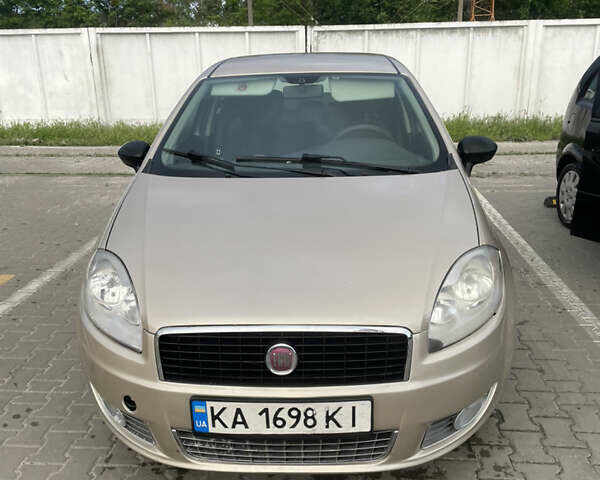 Бежевый Фиат Линеа, объемом двигателя 1.37 л и пробегом 260 тыс. км за 5500 $, фото 1 на Automoto.ua