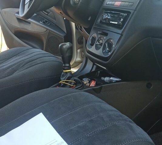 Бежевий Фіат Лінеа, об'ємом двигуна 1.4 л та пробігом 121 тис. км за 5700 $, фото 6 на Automoto.ua