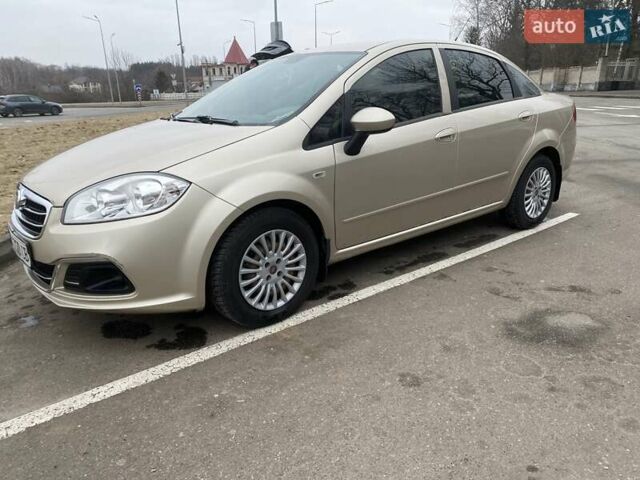 Бежевый Фиат Линеа, объемом двигателя 1.25 л и пробегом 100 тыс. км за 5500 $, фото 2 на Automoto.ua
