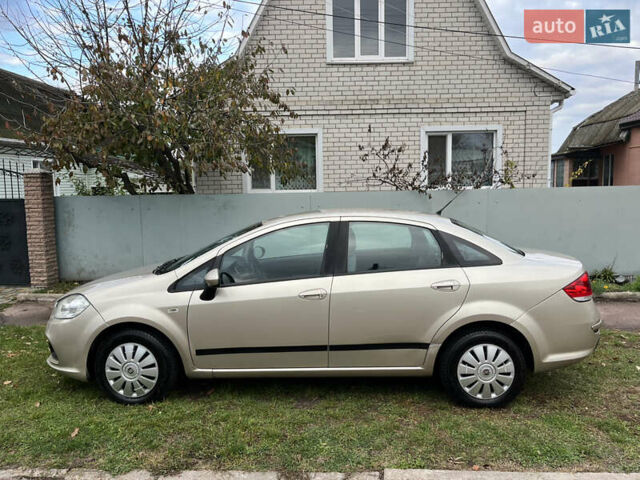 Бежевий Фіат Лінеа, об'ємом двигуна 1.3 л та пробігом 205 тис. км за 4500 $, фото 3 на Automoto.ua
