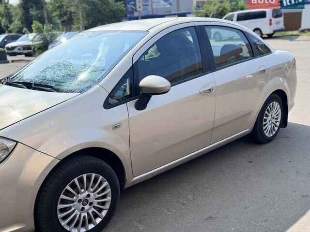 Бежевий Фіат Лінеа, об'ємом двигуна 1.4 л та пробігом 170 тис. км за 5000 $, фото 2 на Automoto.ua